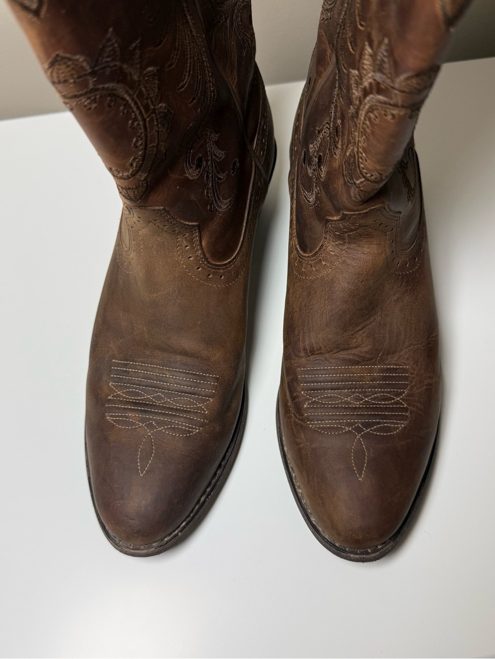 Ariat Women's Magnolia Western Boots Distressed Brown Leather US 7B Style 100109 - Picture 5 of 9